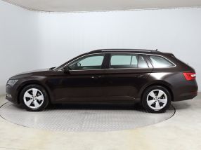 Škoda Superb - 2016