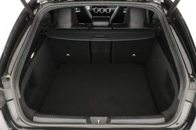 Mercedes-Benz CLA - 2021