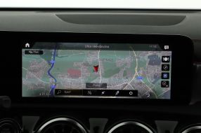 Mercedes-Benz CLA - 2021