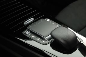 Mercedes-Benz CLA - 2021