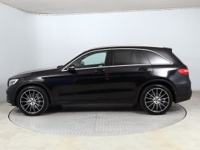 Mercedes-Benz GLC - 2017
