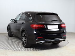 Mercedes-Benz GLC - 2017