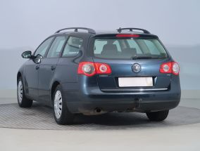 Volkswagen Passat - 2005