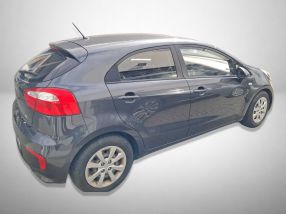 Kia Rio - 2015