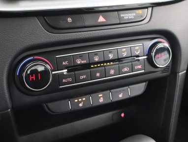 Kia XCeed - 2025