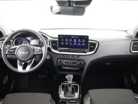 Kia XCeed - 2025