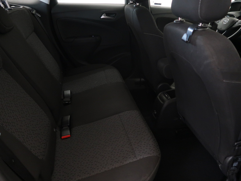 Opel Crossland, 2017