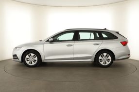 Škoda Octavia - 2022