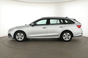 Škoda Octavia - 2022
