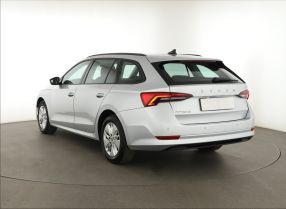 Škoda Octavia - 2022