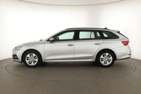 Škoda Octavia - 2022