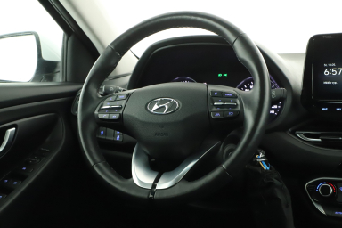 Hyundai i30 - 2023