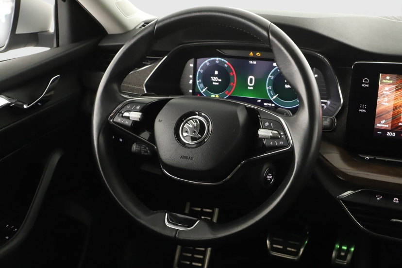 Škoda Octavia Scout, 2023