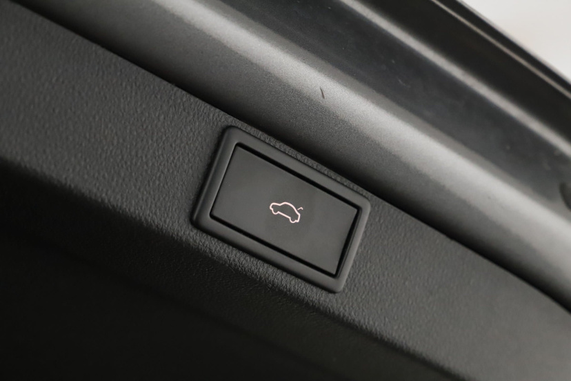 Škoda Octavia Scout, 2023