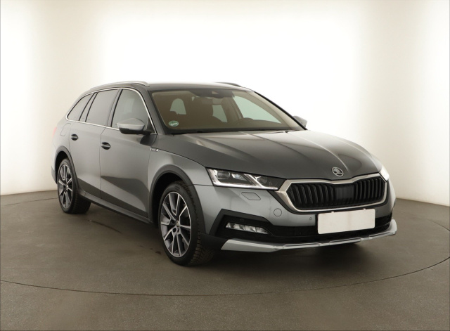 Škoda Octavia Scout 2023