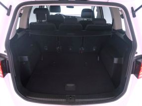Volkswagen Touran - 2021