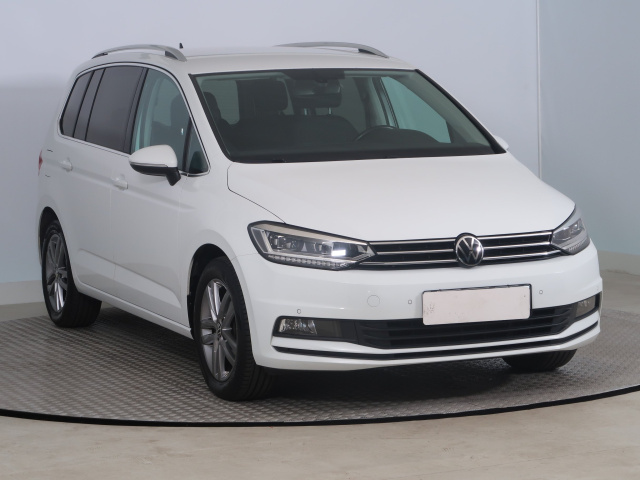 Volkswagen Touran 2021