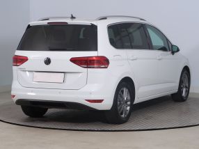 Volkswagen Touran - 2021