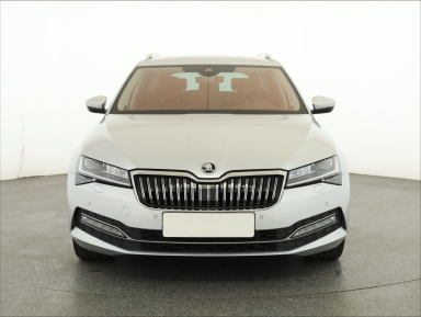 Škoda Superb - 2022