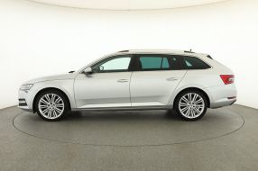 Skoda Superb - 2022