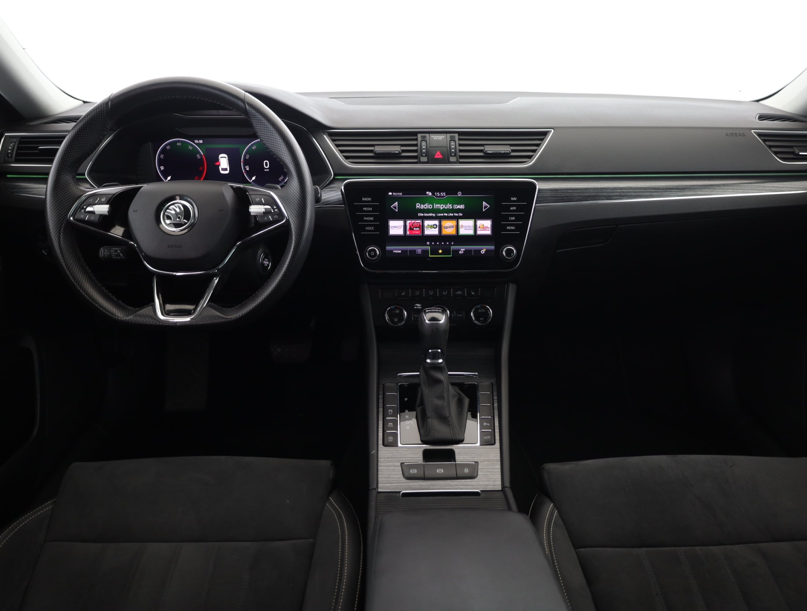 Škoda Superb - 2022