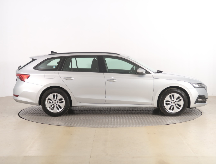 Škoda Octavia, 2022