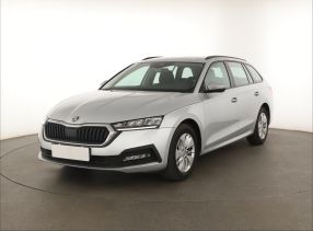 Škoda Octavia - 2022