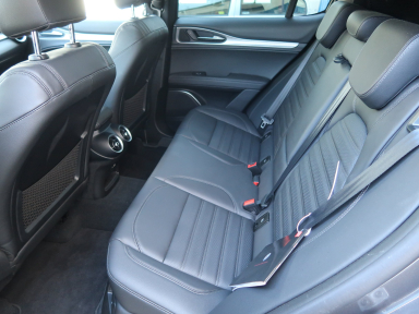 Alfa Romeo Stelvio - 2023