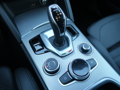 Alfa Romeo Stelvio - 2023