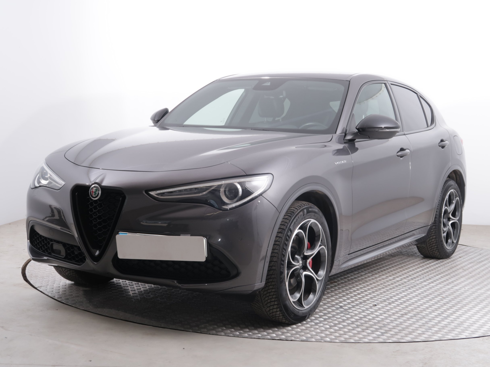 Alfa Romeo Stelvio - 2023