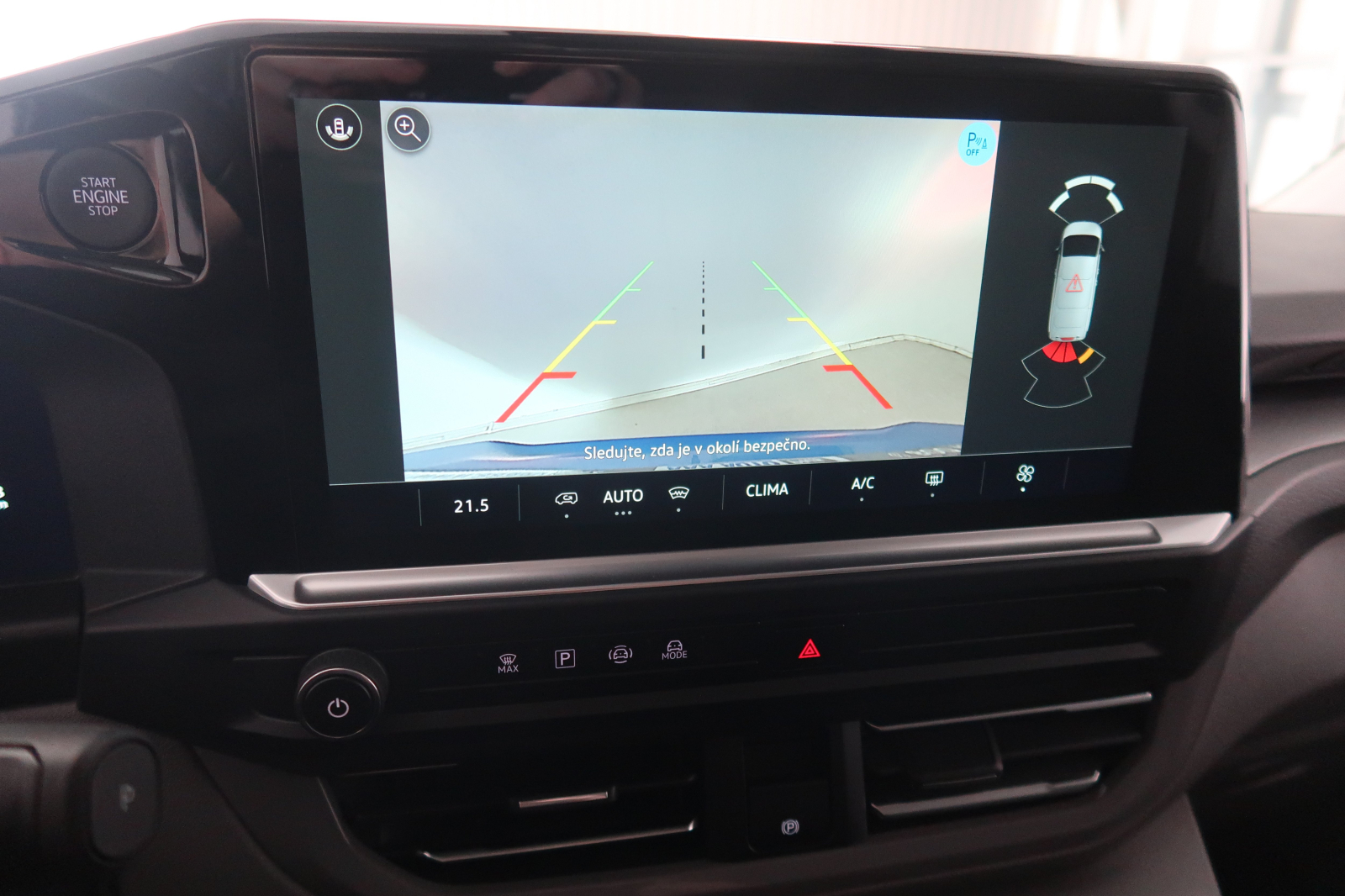 Volkswagen Caravelle - 2025