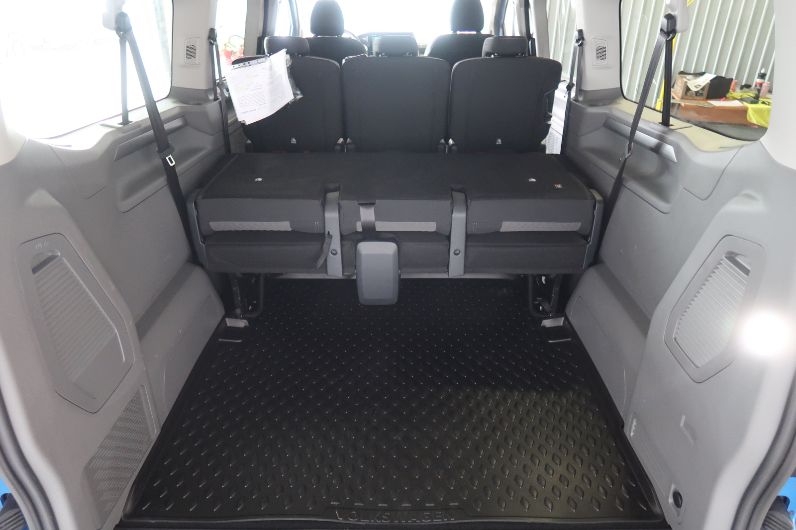 Volkswagen Caravelle - 2025