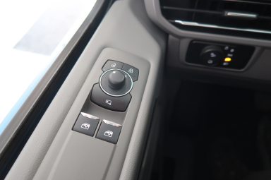 Volkswagen Caravelle - 2025