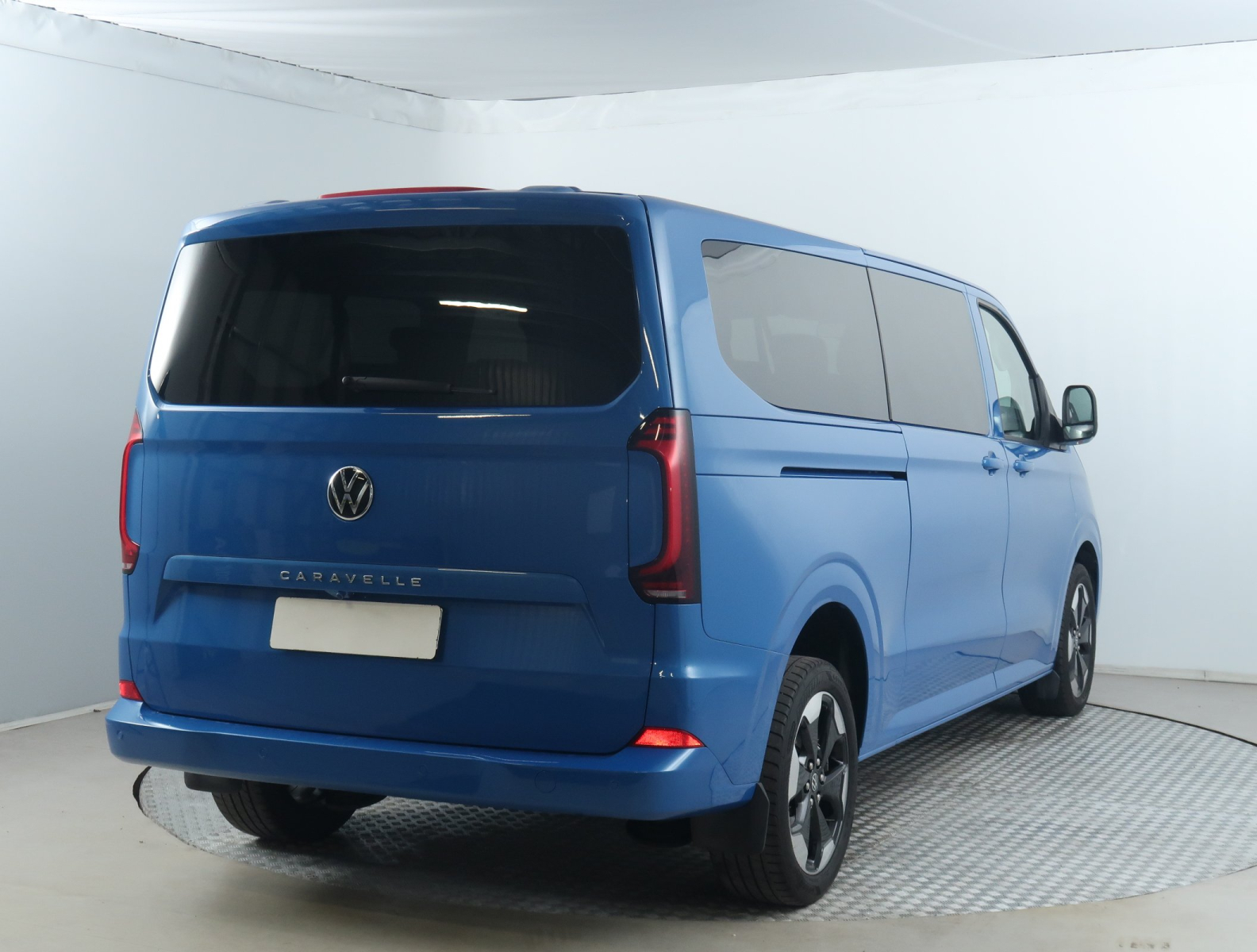 Volkswagen Caravelle - 2025