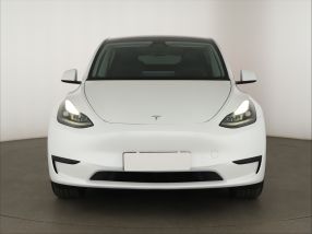 Tesla Model Y - 2023