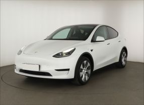 Tesla Model Y - 2023