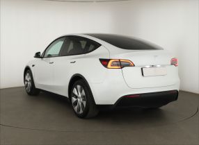 Tesla Model Y - 2023