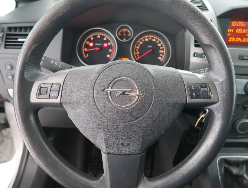 Opel Zafira, 2005