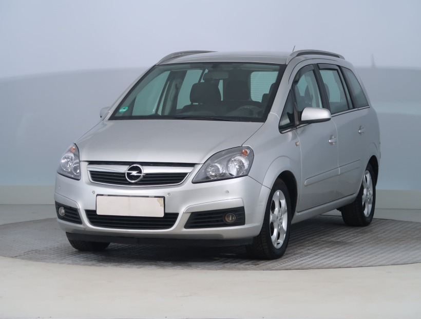 Opel Zafira, 2005