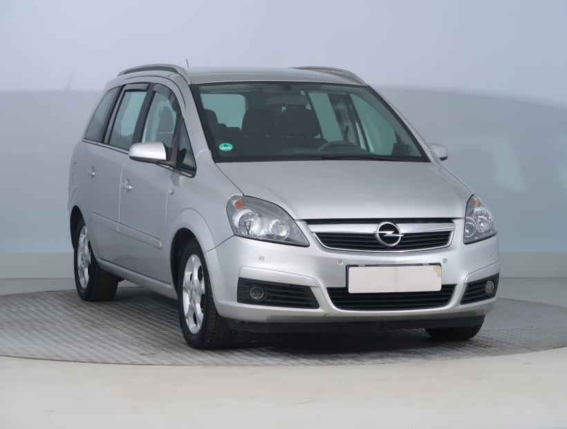 Opel Zafira, 2005
