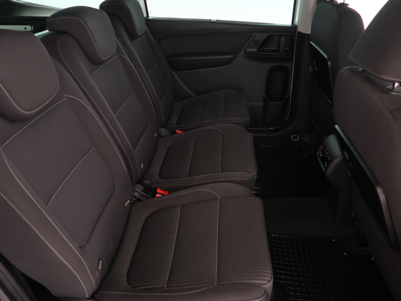 Seat Alhambra, 2012