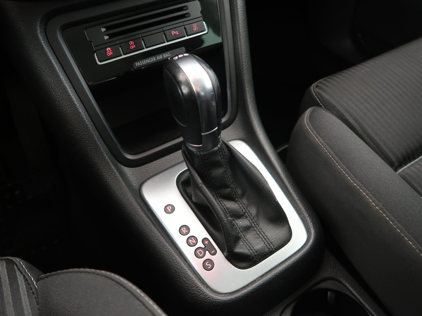 Seat Alhambra, 2012