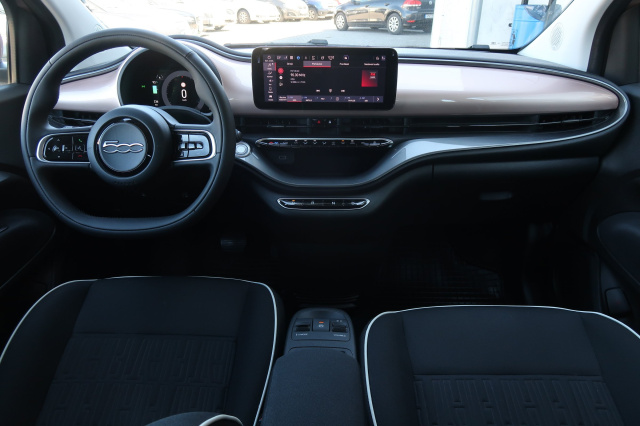 Fiat 500e 42 kWh