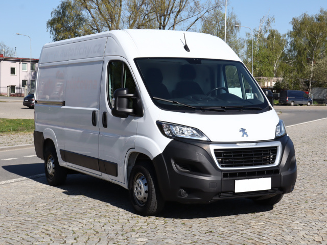 Peugeot Boxer 2022