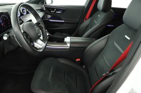 Mercedes-Benz C - 2024