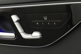 Mercedes-Benz C - 2024