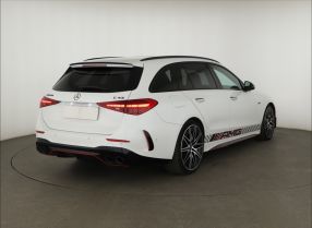 Mercedes-Benz C - 2024
