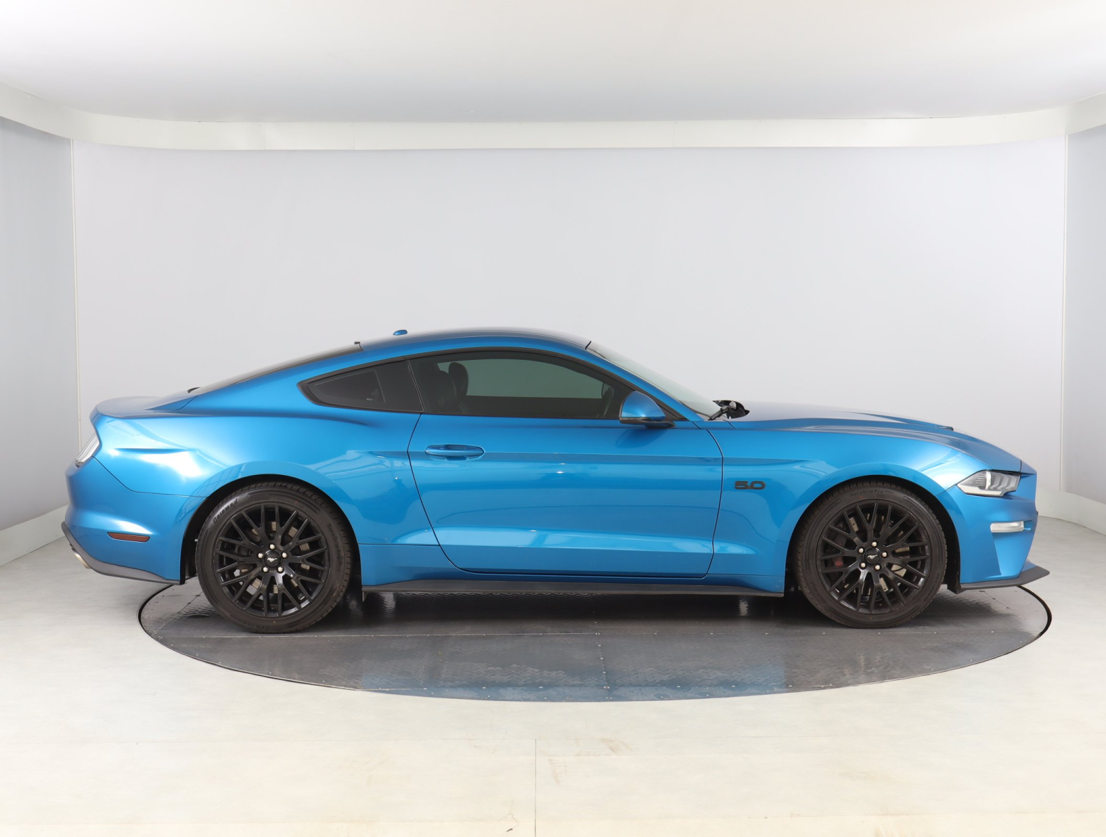 Ford Mustang - 2020