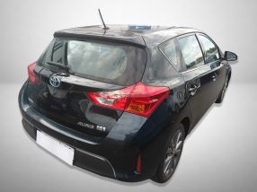 Toyota Auris - 2013