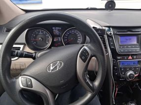 Hyundai i30 - 2012